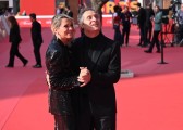 Foto/IPP/Gioia Botteghi
Roma21/10/2022 Festa del cinema di Roma 17 edizione, red carpet del film Educazione Fisica, nella foto: Claudio Santamaria e Francesca Barra
Italy Photo Press - World Copyright