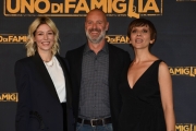 Foto/IPP/Gioia Botteghi
Roma 22/10/2018 presentazione del film Uno di famiglia, nella foto: Sarah Felberbaum e Lucia Ocone, Pietro Sermonti
 Italy Photo Press - World Copyright