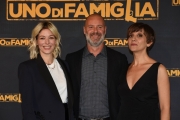 Foto/IPP/Gioia Botteghi
Roma 22/10/2018 presentazione del film Uno di famiglia, nella foto: Sarah Felberbaum e Lucia Ocone, Pietro Sermonti
 Italy Photo Press - World Copyright